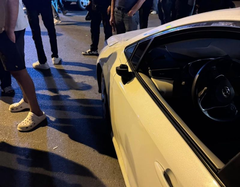 Otomobille motosiklet çarpıştı:1 ölü 1 yaralı