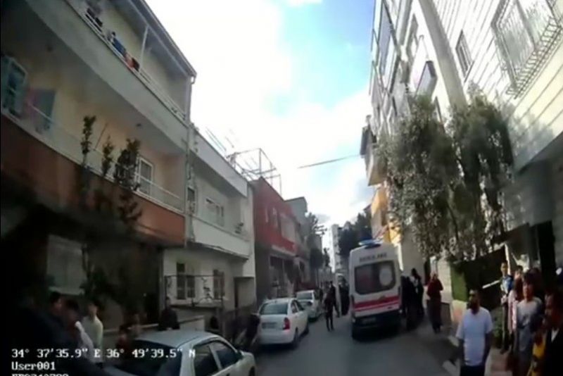 Apartmanda korkutan yangın: 9 kişi tahliye edildi